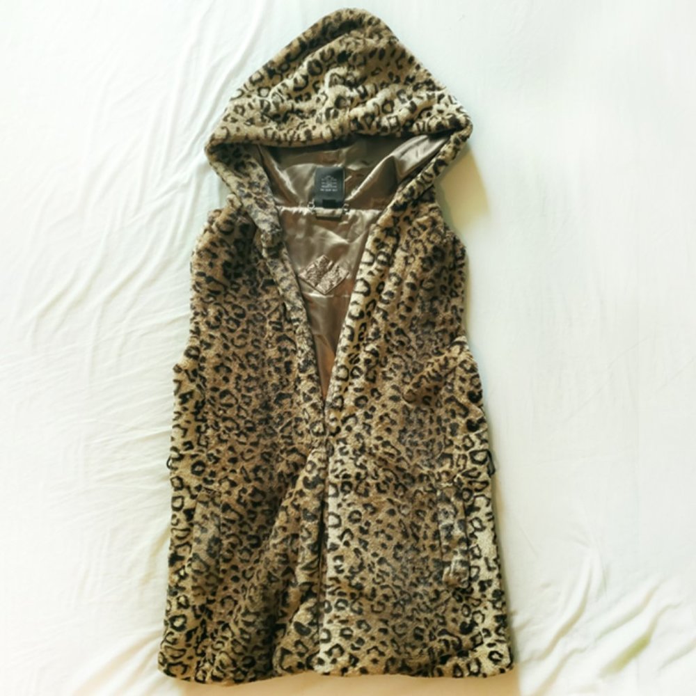 JouJou Women's Hooded Vest with Pockets